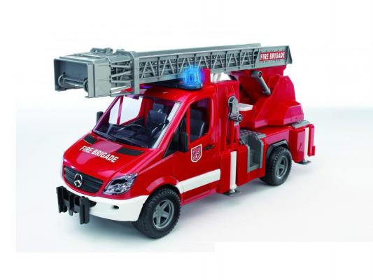 Пожарная машина Bruder Mercedes-Benz Sprinter с лестницей и помпой красный 1 шт 46 см 02-532