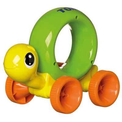 Интерактивная игрушка Tomy Черепашка на колесиках от 1 года разноцветный