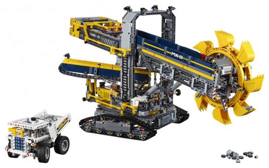 Конструктор Lego Technic Роторный экскаватор 3927 элементов