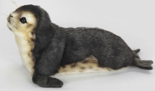 Мягкая игрушка тюлень Hansa Детеныш тюленя-монаха искусственный мех черный 30 см 6803