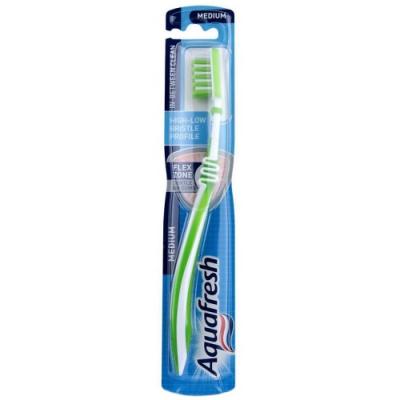 Зубная щётка Aquafresh "Инбитвин"