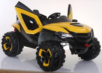 Квадроцикл желто-черный на р/у 2,4ГГц, 12В/7A*1,12В390*2 мотора, плеер USB/MP3, подсветка, передняя подвеска