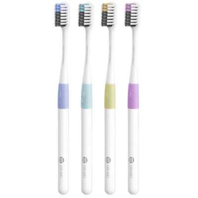 Набор зубных щеток DR.BEI Bass Toothbrush Classic with Travel Package (4 Pieces)