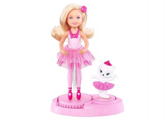 Кукла Barbie Балерина с кошечкой 15 см х8817